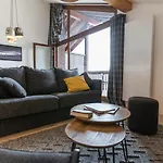 Les Roches Du Mont Blanc - & Aparthotel Combloux