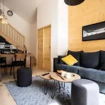 Les Roches Du Mont Blanc - & 4*