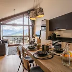 Les Roches Du Mont Blanc - & 4*